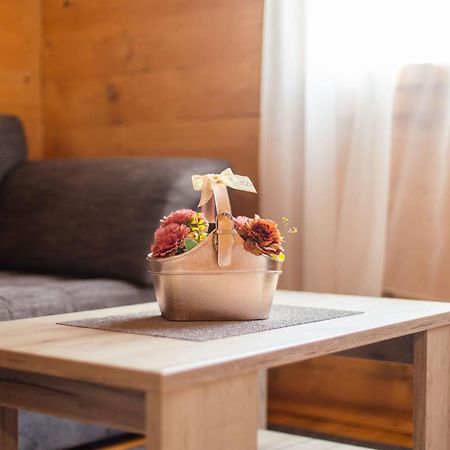 Katana Village Apartment Улцин Екстериор снимка