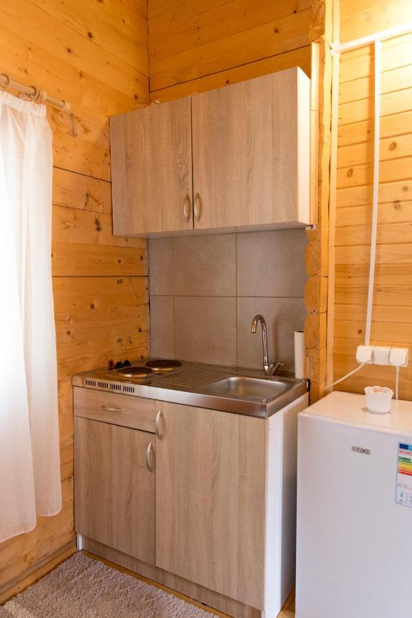 Katana Village Apartment Улцин Екстериор снимка