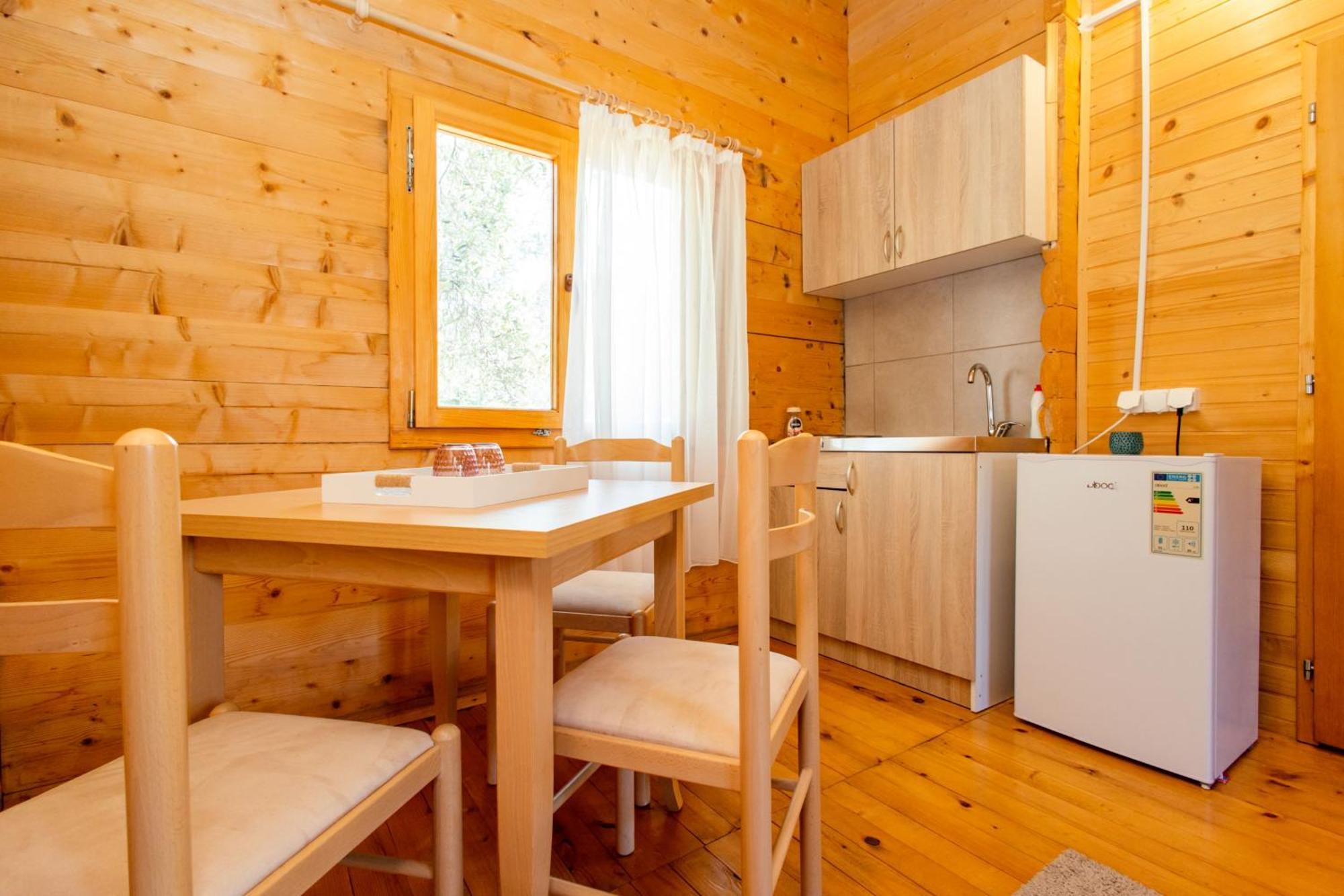 Katana Village Apartment Улцин Екстериор снимка